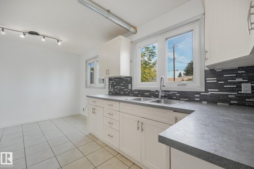 10410 Lauder Avenue Nw, Edmonton, AB 