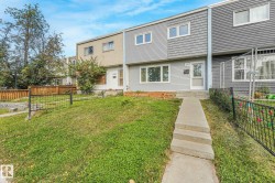 10410 LAUDER Avenue NW  Edmonton, AB T5E 5P8