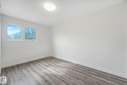 10410 Lauder Avenue Nw, Edmonton, AB 