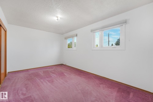 10410 Lauder Avenue Nw, Edmonton, AB 