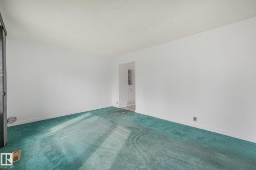 10410 Lauder Avenue Nw, Edmonton, AB 