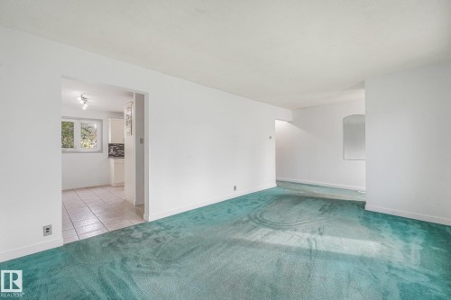 10410 Lauder Avenue Nw, Edmonton, AB 