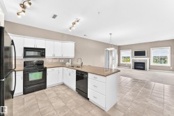 #436 160 MAGRATH RD NW  Edmonton, AB T6R 3T7