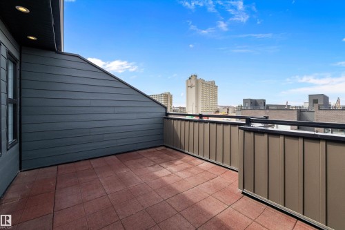 7817 Yorke Road Nw, Edmonton, AB 