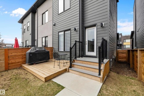 7817 Yorke Road Nw, Edmonton, AB 