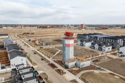 7817 Yorke Road Nw, Edmonton, AB 