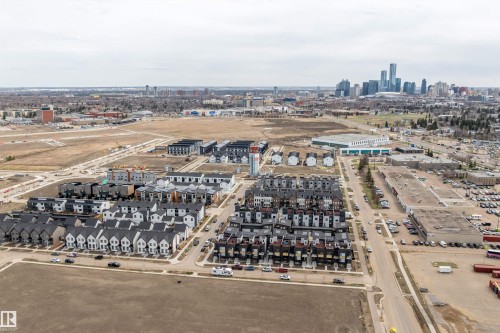 7817 Yorke Road Nw, Edmonton, AB 