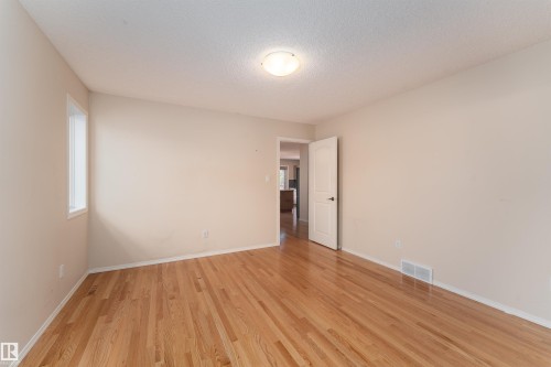 812 Barnes Link Sw, Edmonton, AB 