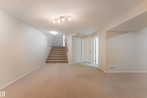 812 Barnes Link Sw, Edmonton, AB 