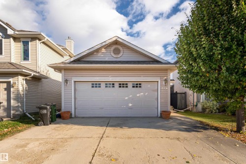 812 Barnes Link Sw, Edmonton, AB 