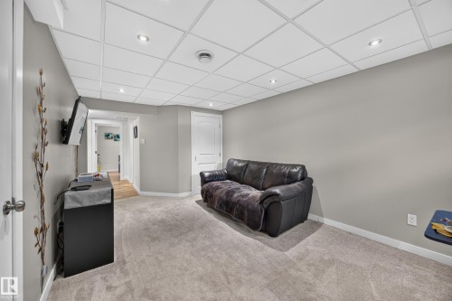 51 Chungo Drive, Devon, AB 