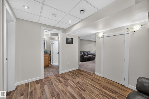 51 Chungo Drive, Devon, AB 