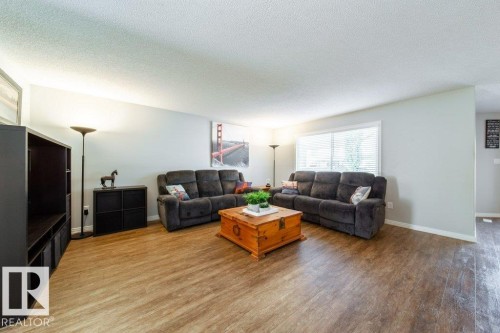 16120 138 Street Nw, Edmonton, AB 