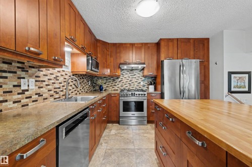 4 Greenwood Place, St. Albert, AB 