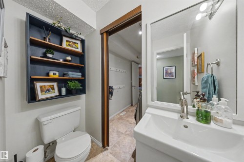 4 Greenwood Place, St. Albert, AB 