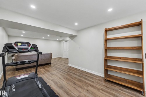 4 Greenwood Place, St. Albert, AB 