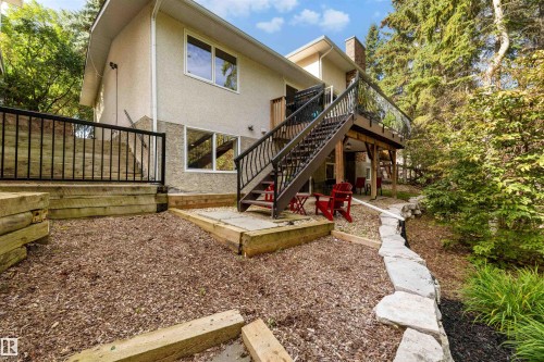4 Greenwood Place, St. Albert, AB 