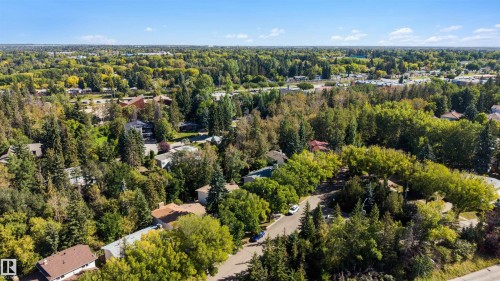 4 Greenwood Place, St. Albert, AB 