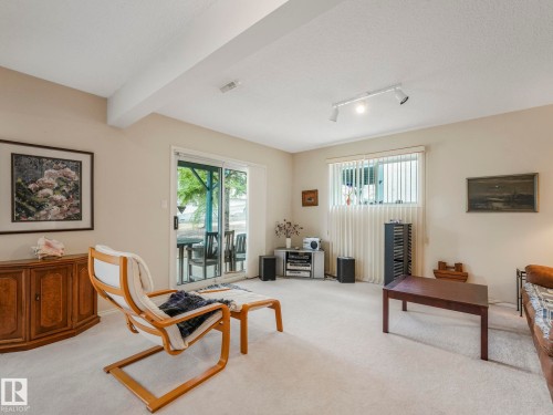122 Haddow Close Nw, Edmonton, AB 