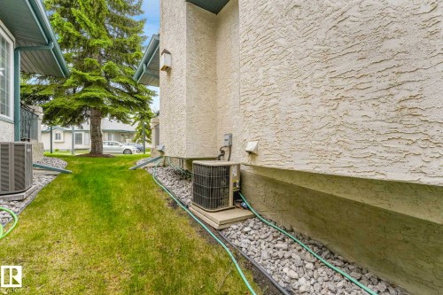 122 Haddow Close Nw, Edmonton, AB 