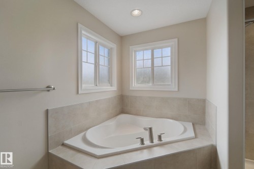 6415 Sandin Crescent Nw, Edmonton, AB 