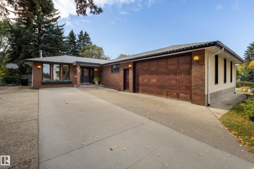59 SPRUCE Avenue   Sherwood Park, AB T8A 2B7