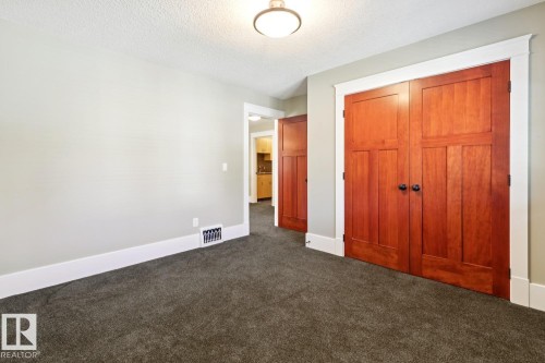 11032 80 Avenue Nw, Edmonton, AB 