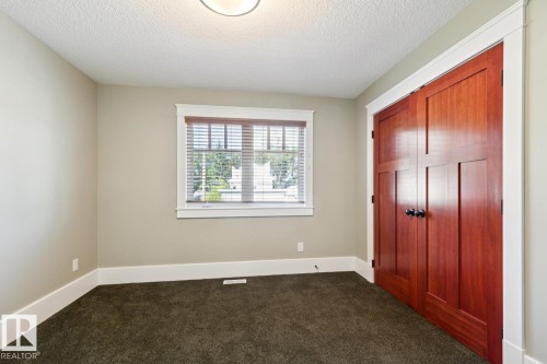 11032 80 Avenue Nw, Edmonton, AB 