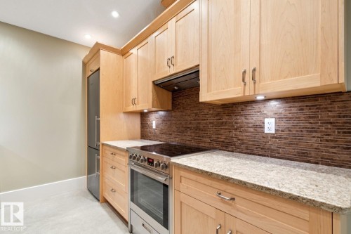 11032 80 Avenue Nw, Edmonton, AB 