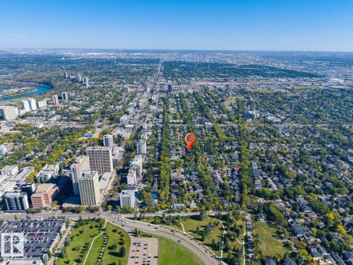 11032 80 Avenue Nw, Edmonton, AB 