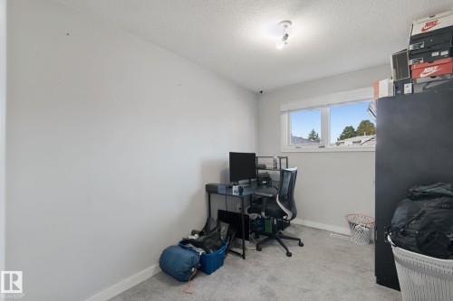 8508 149A Avenue Nw, Edmonton, AB 