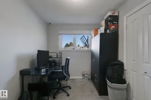 8508 149A Avenue Nw, Edmonton, AB 