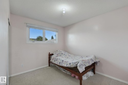8508 149A Avenue Nw, Edmonton, AB 