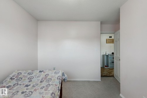 8508 149A Avenue Nw, Edmonton, AB 