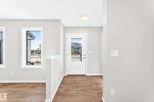 1089 Hearthstone Boulevard   Sherwood Park, AB T8H 3B3