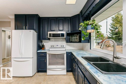 38 Galen Crescent, Sherwood Park, AB 