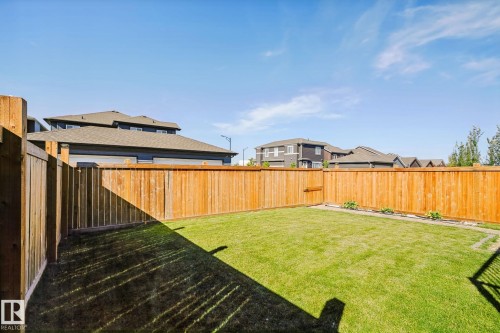 1623 Plum Circle Sw, Edmonton, AB 