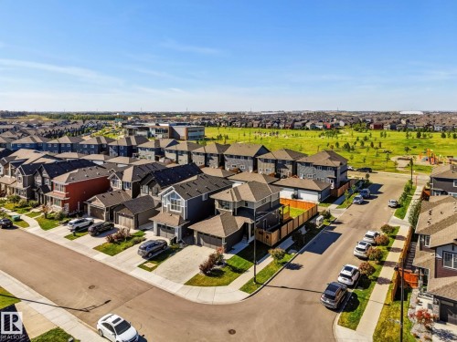 1623 Plum Circle Sw, Edmonton, AB 