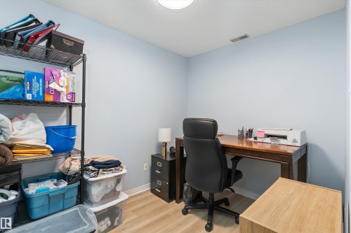 #131 16035 132 St Nw, Edmonton, AB 
