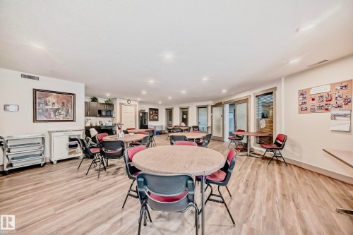 #131 16035 132 St Nw, Edmonton, AB 