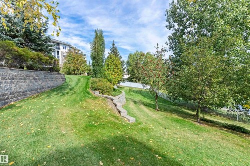 #131 16035 132 St Nw, Edmonton, AB 