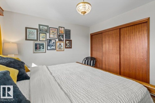7627 128A Avenue Nw, Edmonton, AB 