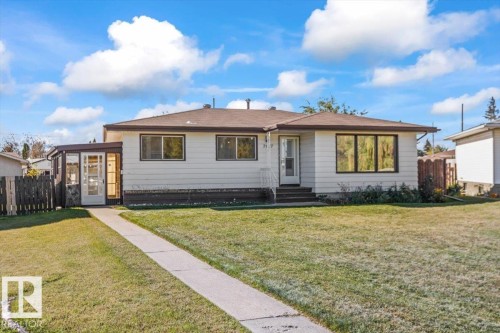 7627 128A Avenue Nw, Edmonton, AB 