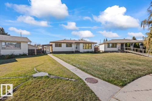 7627 128A Avenue Nw, Edmonton, AB 