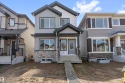 20635 43 Avenue NW  Edmonton, AB T6M 3E3