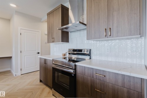 8303 Kiriak Loop Sw, Edmonton, AB 
