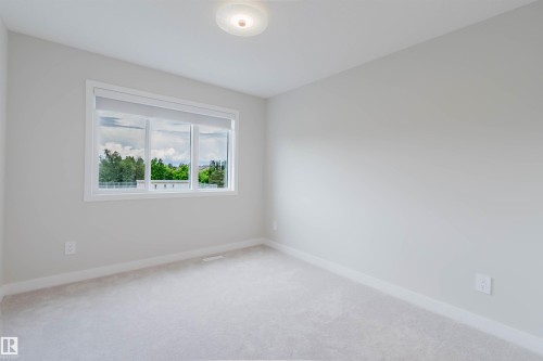8303 Kiriak Loop Sw, Edmonton, AB 