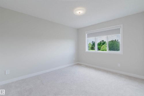 8303 Kiriak Loop Sw, Edmonton, AB 