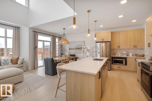 1731 Crossbill Loop Nw, Edmonton, AB 