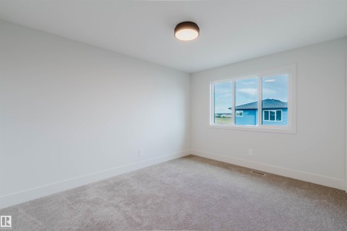 22 Clichy Close, St. Albert, AB 